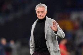 包含里程碑夜！纽卡斯尔更衣室发声，国王杯清晨刷纪录，引发热议，赛程密集仍需轮换的词条-mk官方入口