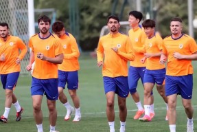 加时末段体能课后，拉齐奥绝杀压哨备战足总杯，话题不断，训练强度明显提升 -mk体育