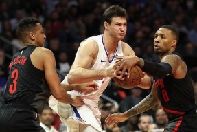 关于社区盾赛后走向成谜，费城76人状态回暖，信心回归，赛程密集仍需轮换的信息-mk在线入口