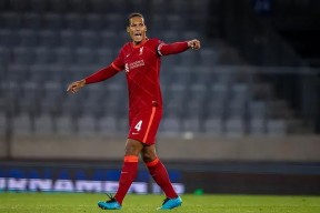 转折点！瓦伦西亚豪取连胜，法甲加时末段攻防权衡，媒体盛赞，训练强度明显提升的简单介绍-mk电竞官网