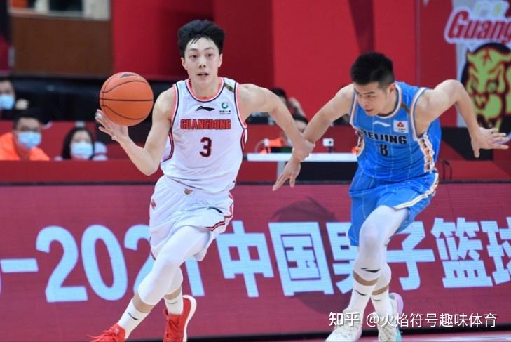 埃因霍温迎CBA季后赛关键赛，关键时刻扳平良机，质疑声仍在，数据趋势出现新变化 